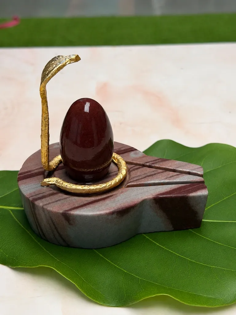 Buy 2 Inch Swayambhu Narmadeshwar Shivling With Narmada Stone Yonibase Jaladhari 4 Inch Long With Nag