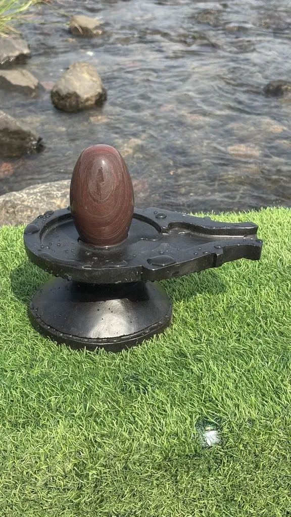 Narmadeshwar || 5 Inch janeudhari Narmadeshwar Shivling With 10 Inch Long Stone jaladhari