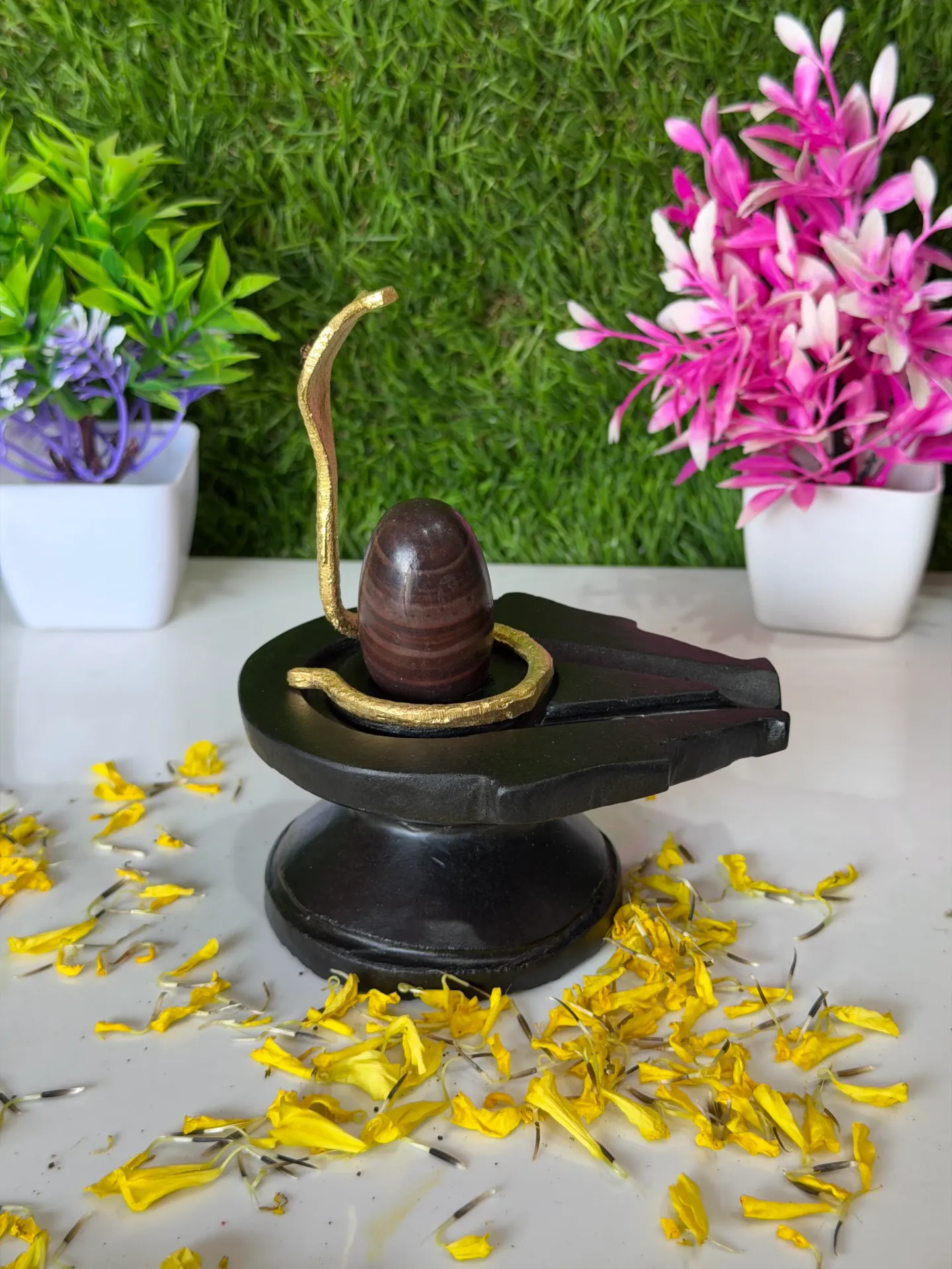 Best Janeudhari Narmadeshwar Shivling, Original Narmada Shivling for Home Temple Puja, Hindu Religious Worship Stone Shiva Lingam, 2 Inch Height (Thumb Size)