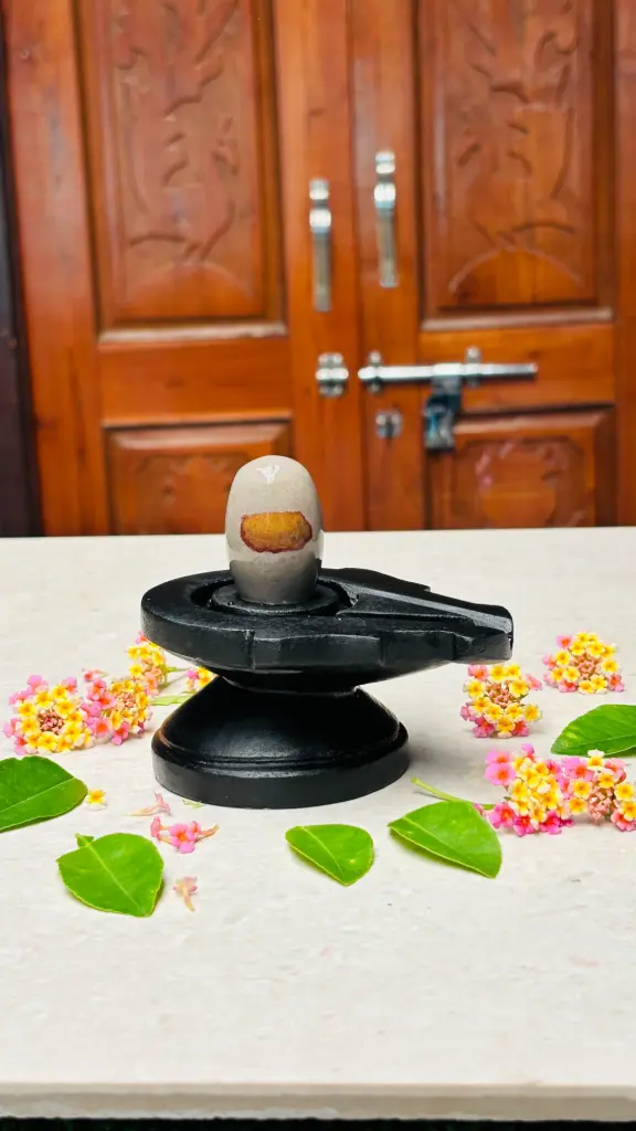 Meditation Shivling – Perfect for Home Mandir & Office Calm Spaces