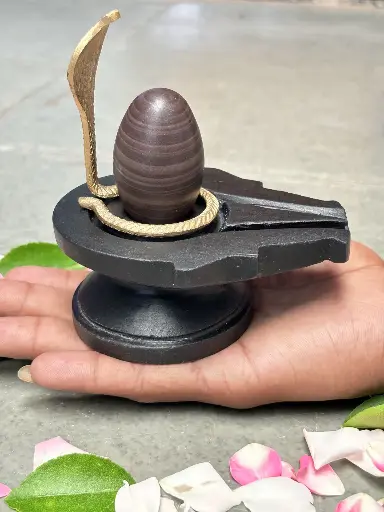 2 InchJaneudhari Narmadeshwar Shivling With Damru Jaladhari
